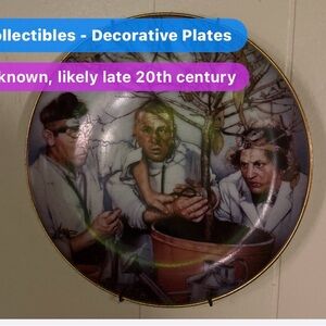 Decorative Collectible Plate with Botanical Scene - Multicolor